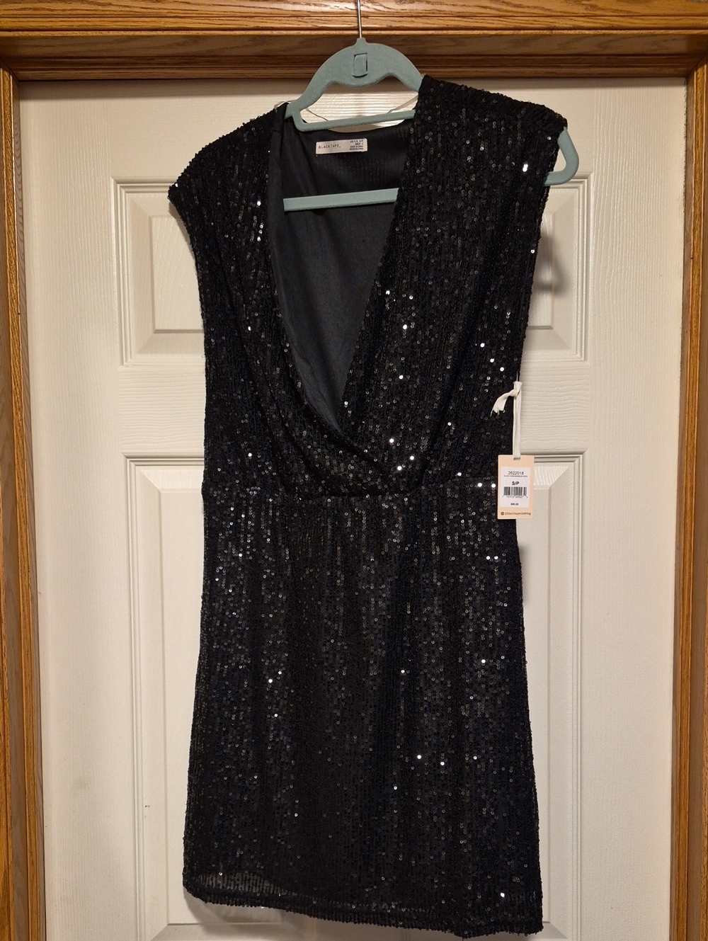 Sequin V-Neck Cocktail Dress - Black